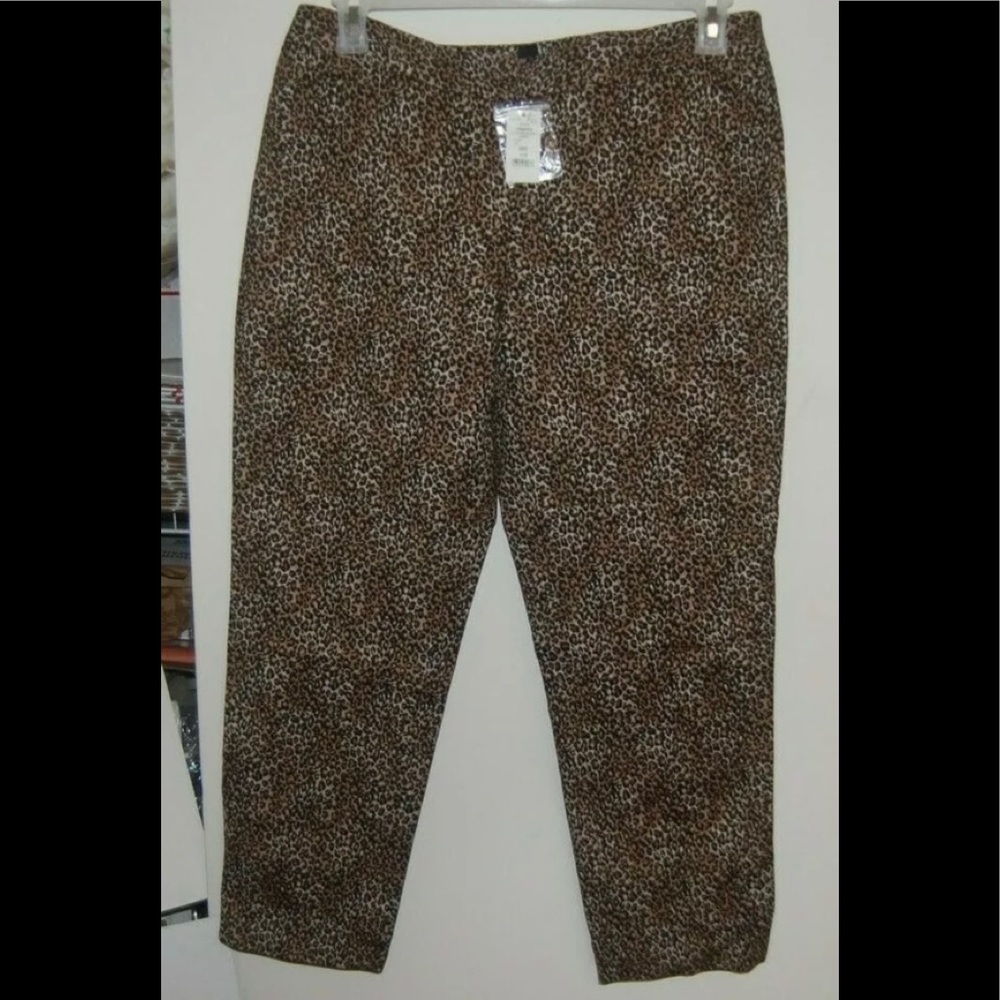 White House Black Market Ankle Pants